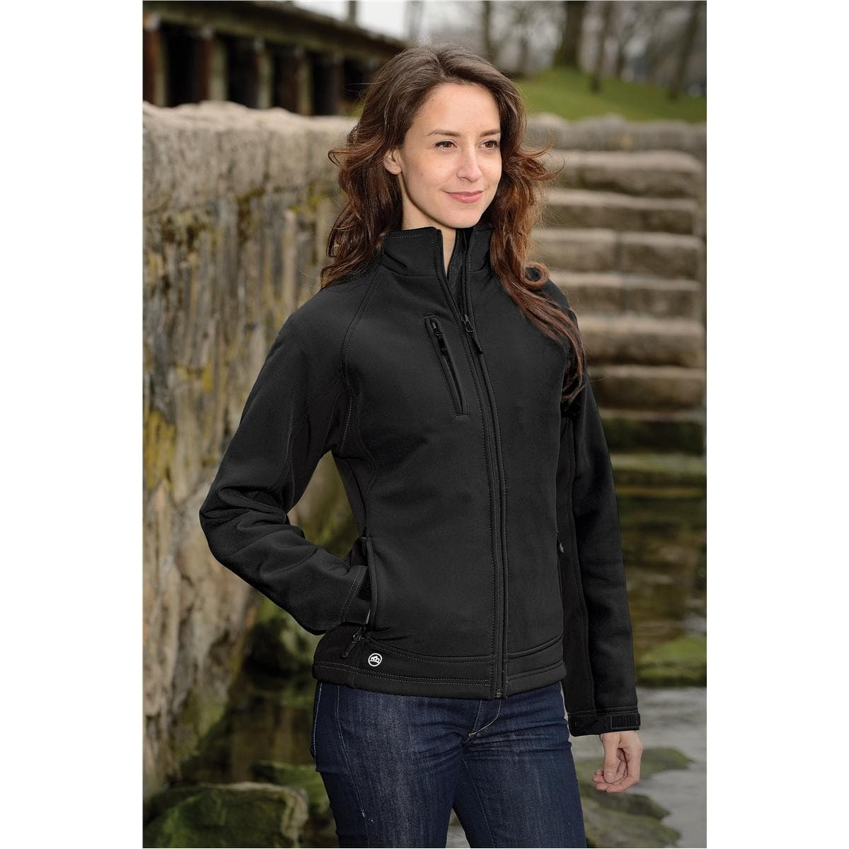 WOMEN'S CREW BONDED SHELL