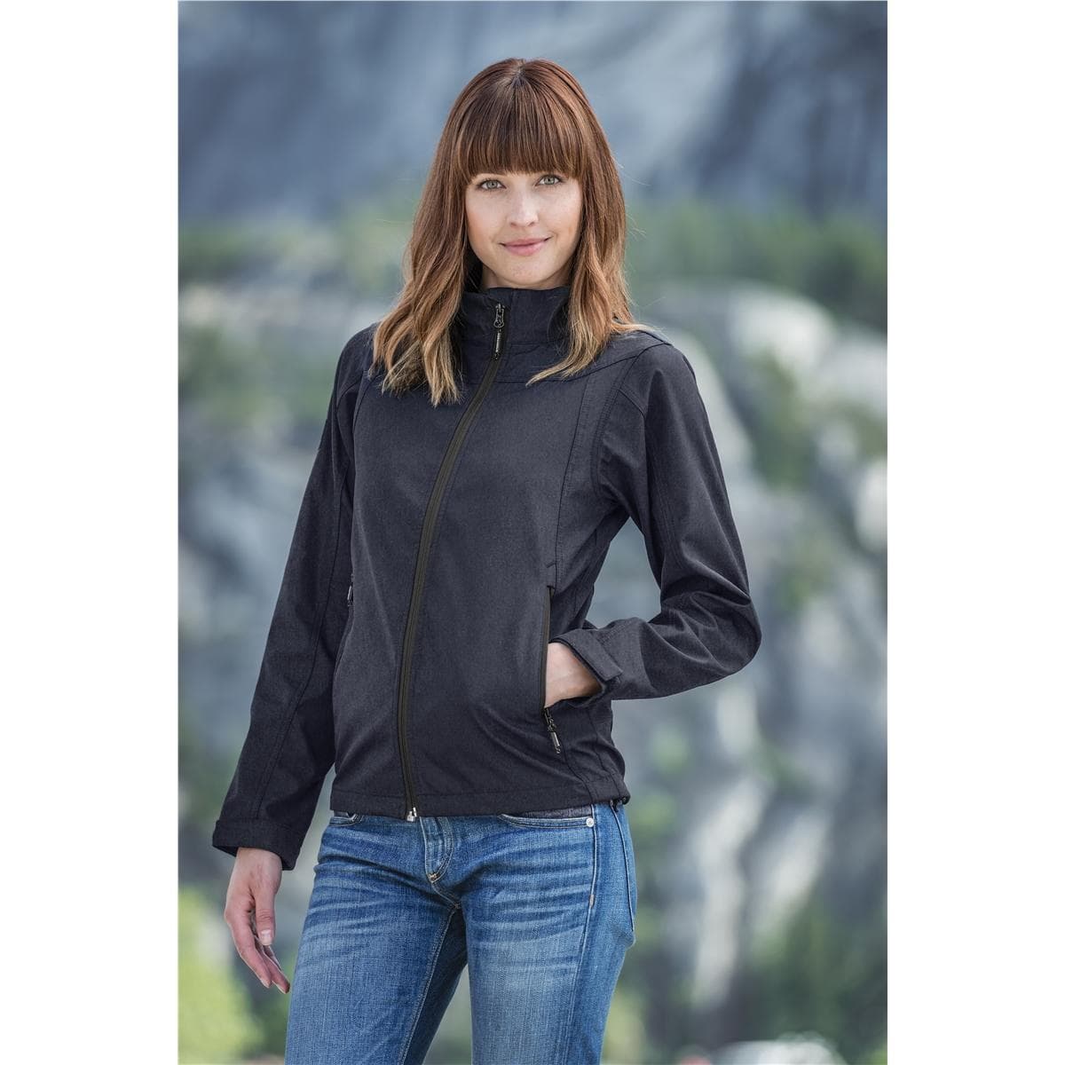 WOMEN'S ENDURANCE SOFTSHELL