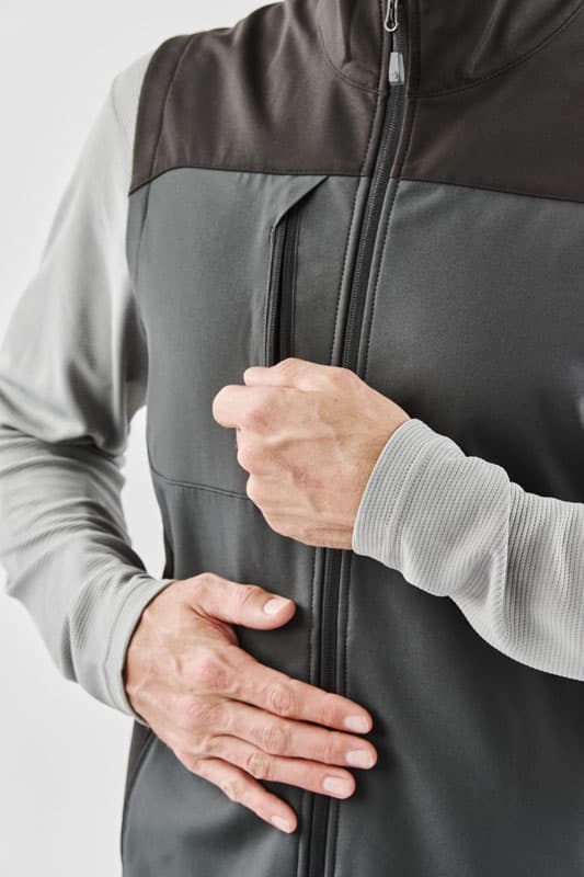 MENS CASCADE SOFTSHELL VEST
