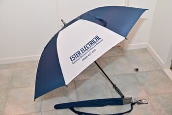 One Of The Best Items To Give A Business Great Brand Exposure Over Winter!